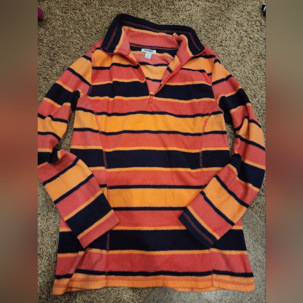 Old Navy pullover fleece